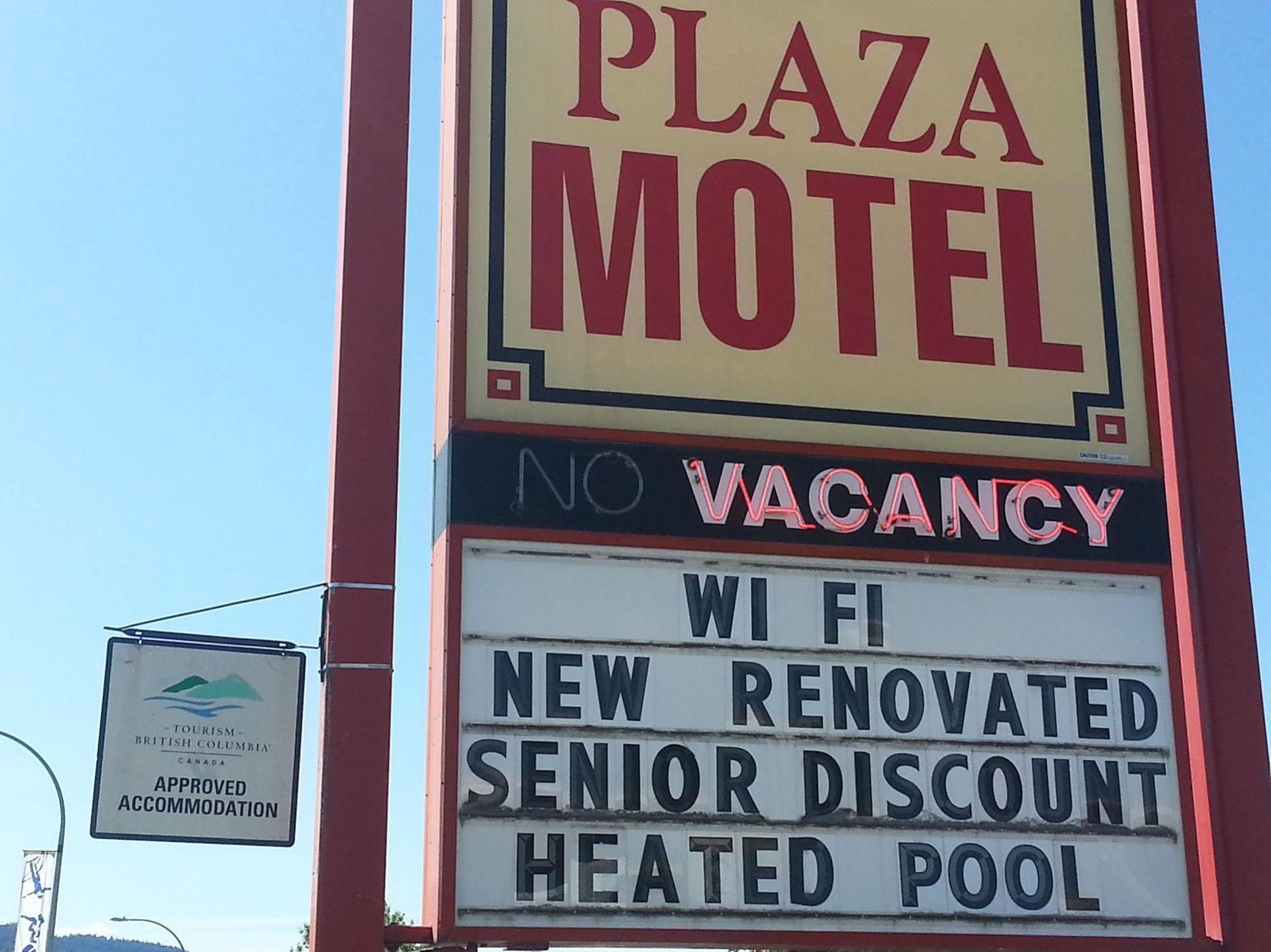 Plaza Motel Пентиктон Экстерьер фото